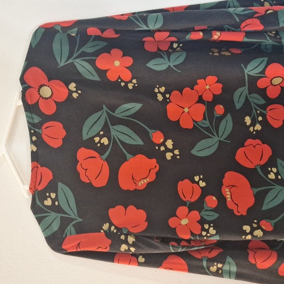 Girl's Black & Red long sleeved blouse - Picture 5 of 8